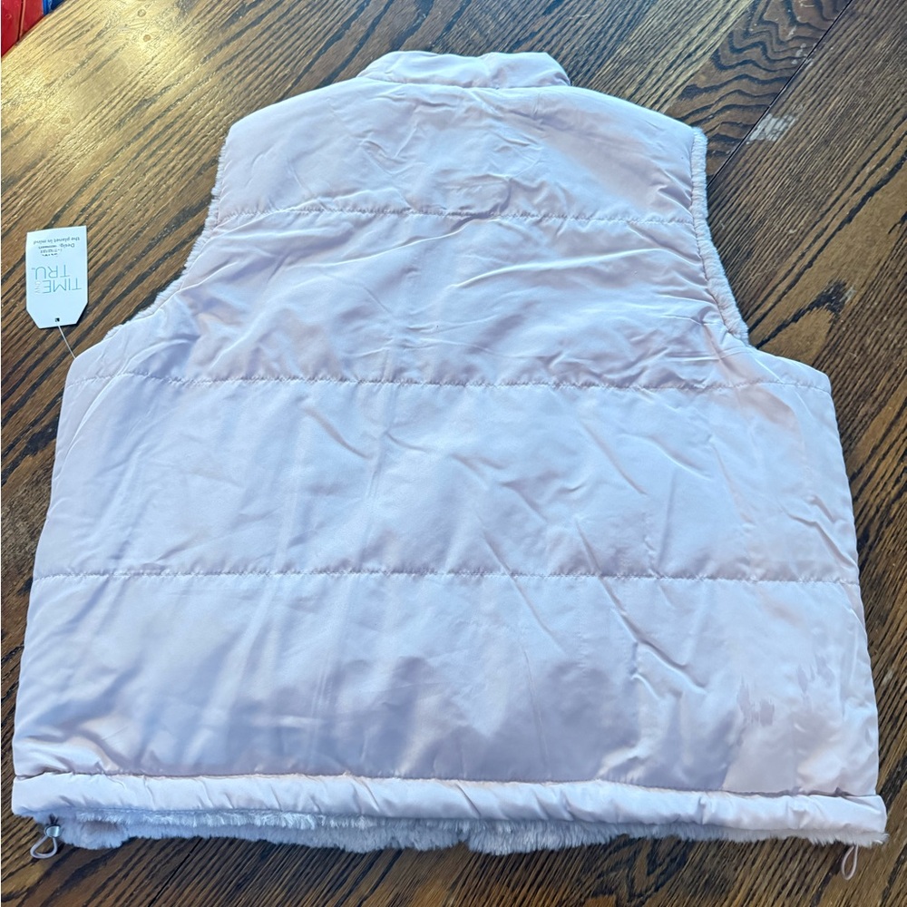 NWT Reversible Time and Tru Faux Fur Vest - Picture 2 of 9